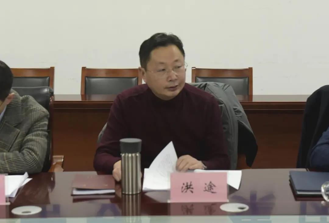 红龙扑克 - 专业在线扑克赛事运营商