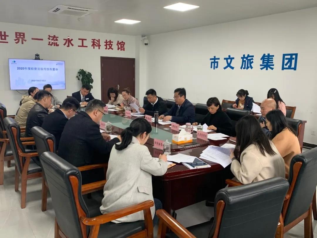 红龙扑克 - 专业在线扑克赛事运营商