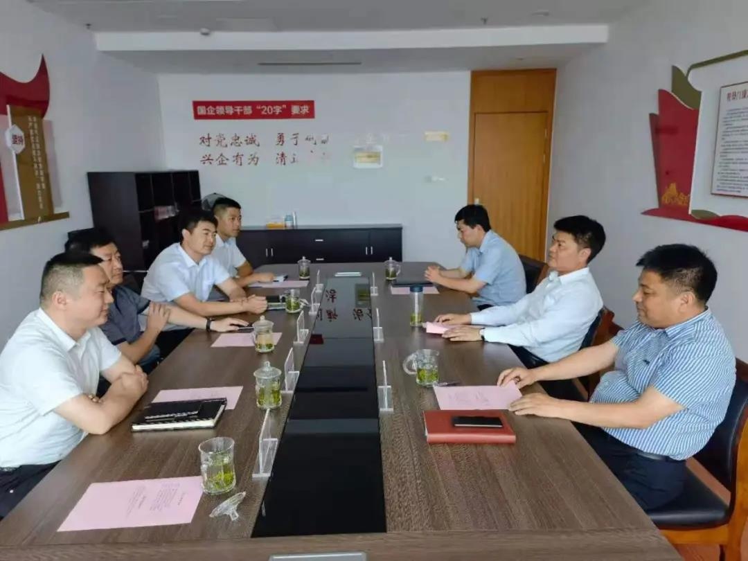 红龙扑克 - 专业在线扑克赛事运营商