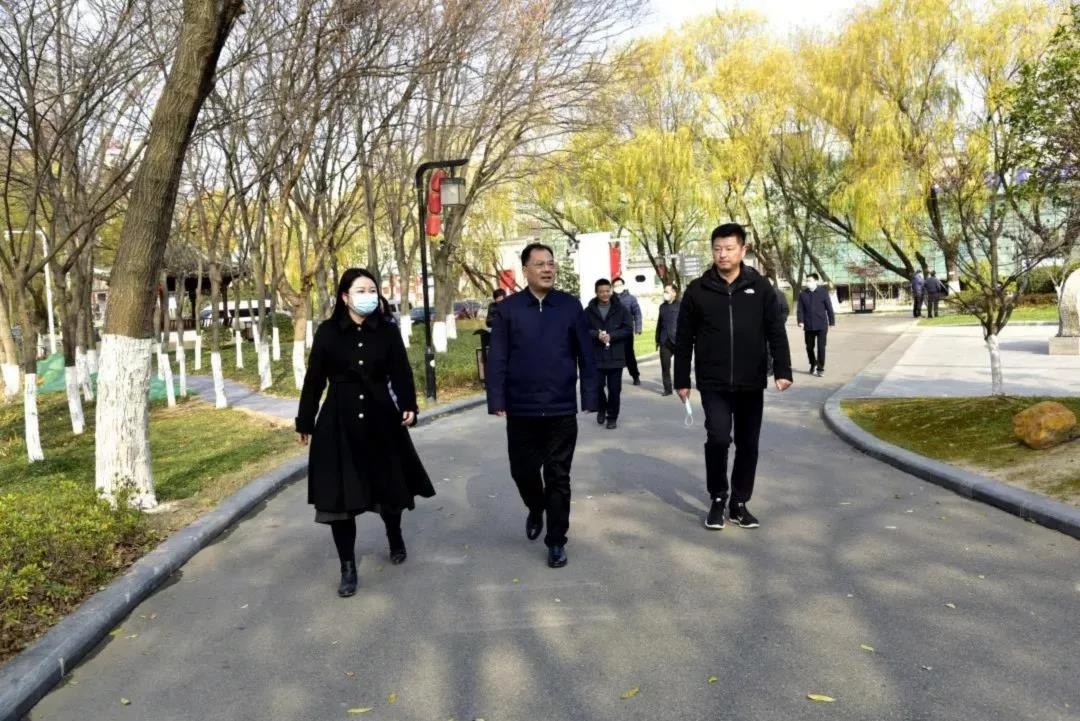 红龙扑克 - 专业在线扑克赛事运营商