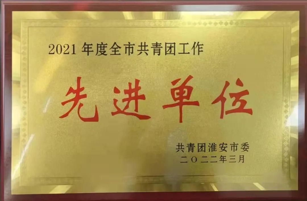 红龙扑克 - 专业在线扑克赛事运营商