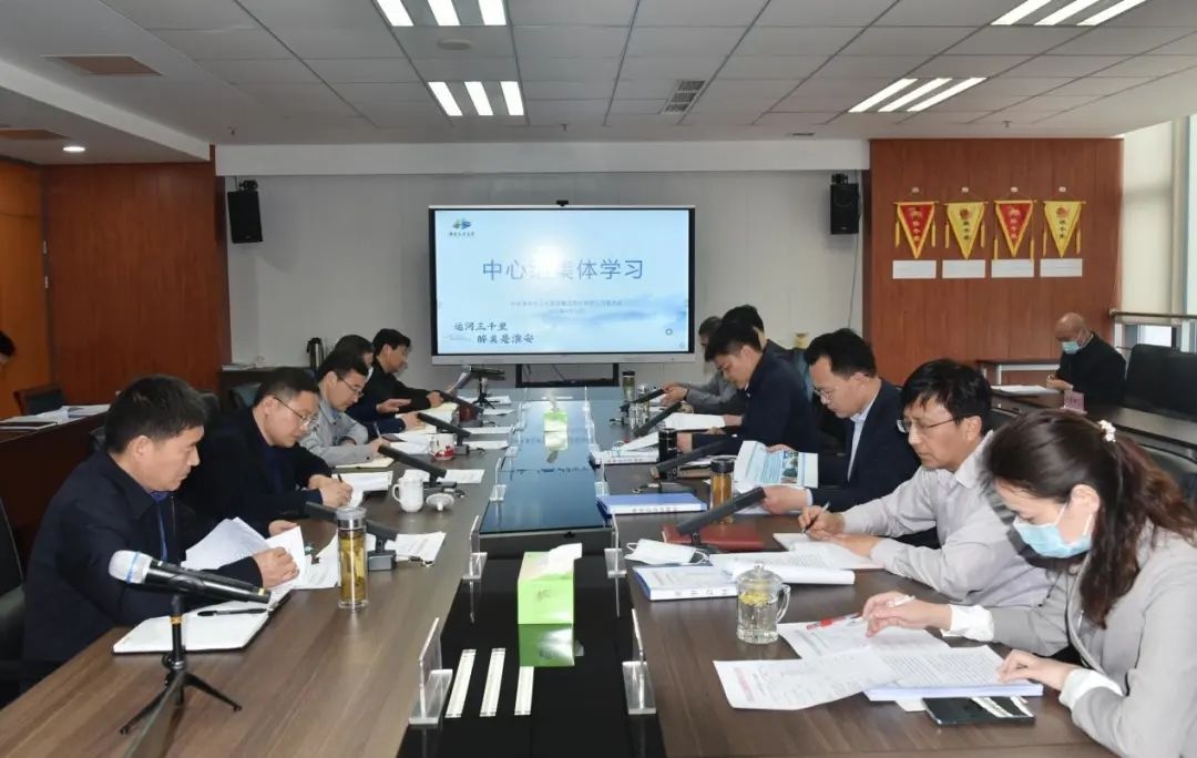 红龙扑克 - 专业在线扑克赛事运营商