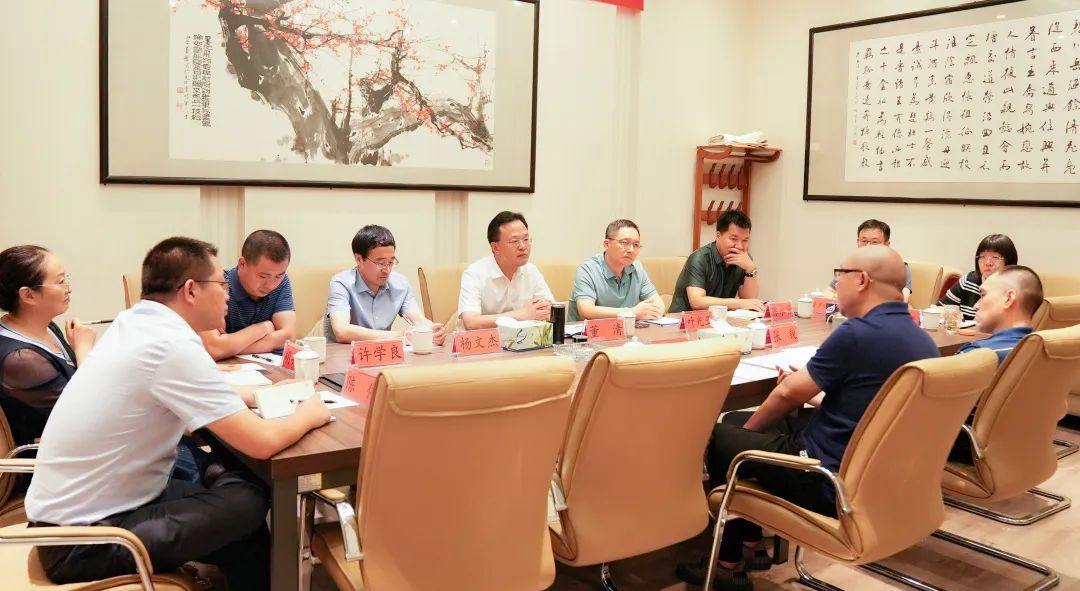 红龙扑克 - 专业在线扑克赛事运营商