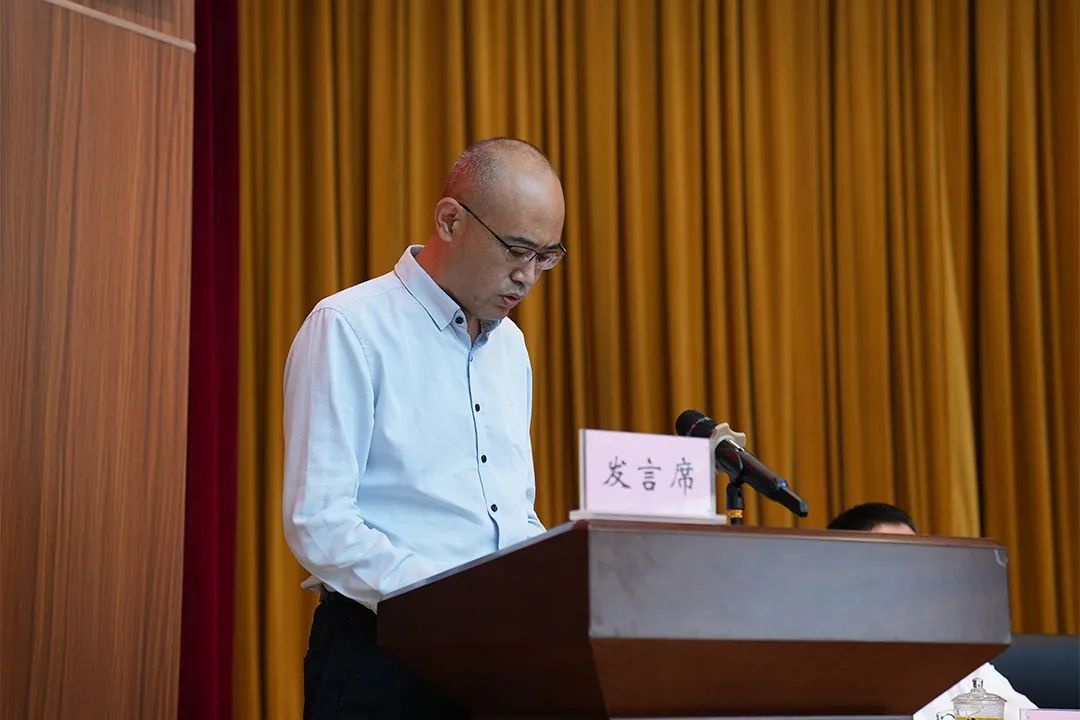 红龙扑克 - 专业在线扑克赛事运营商