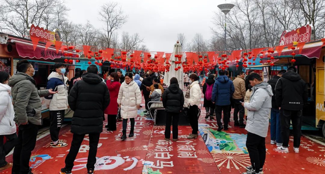 红龙扑克 - 专业在线扑克赛事运营商