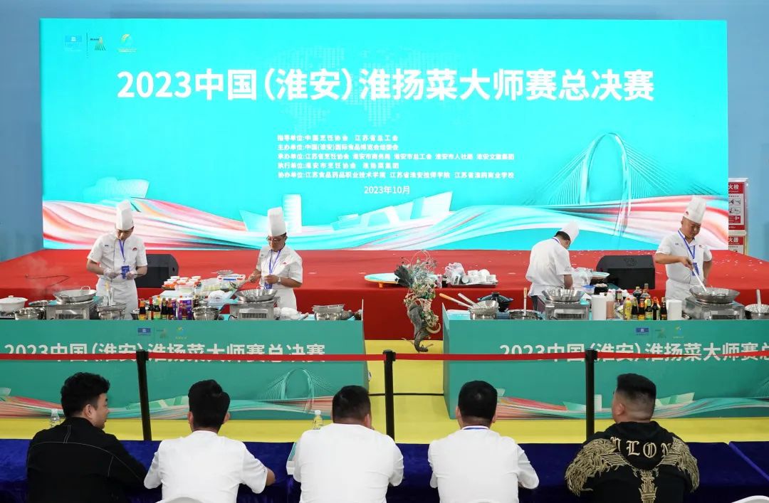 红龙扑克 - 专业在线扑克赛事运营商