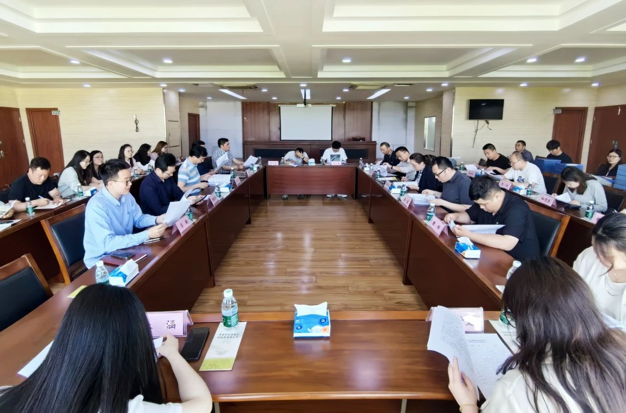 红龙扑克 - 专业在线扑克赛事运营商