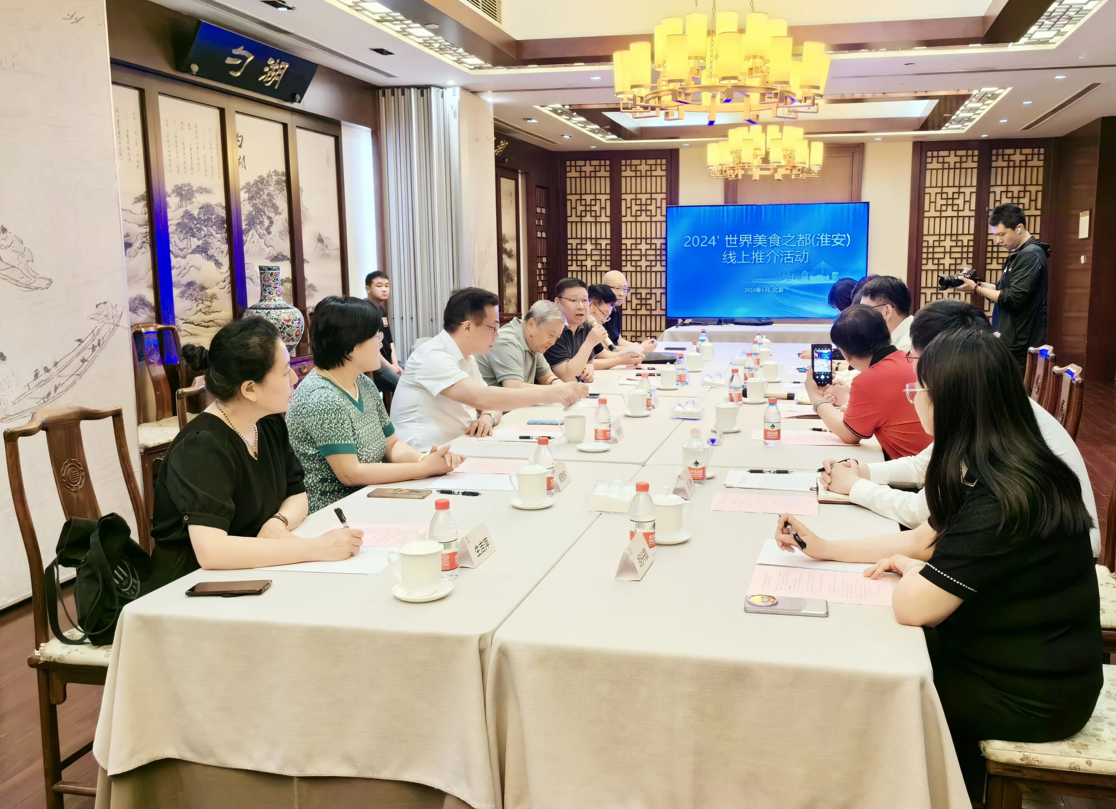 红龙扑克 - 专业在线扑克赛事运营商
