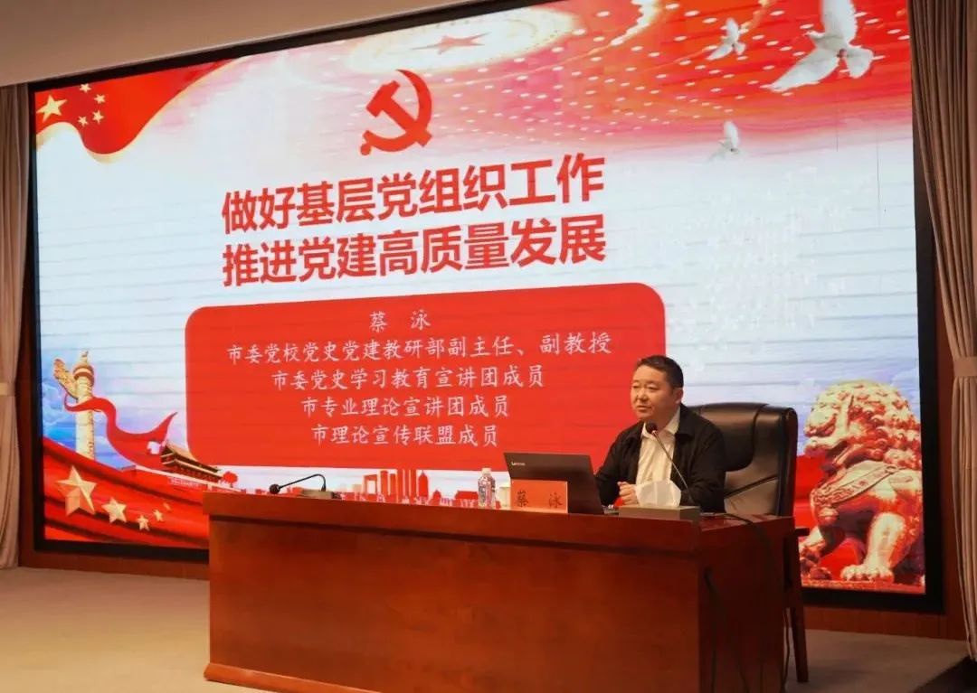 红龙扑克 - 专业在线扑克赛事运营商