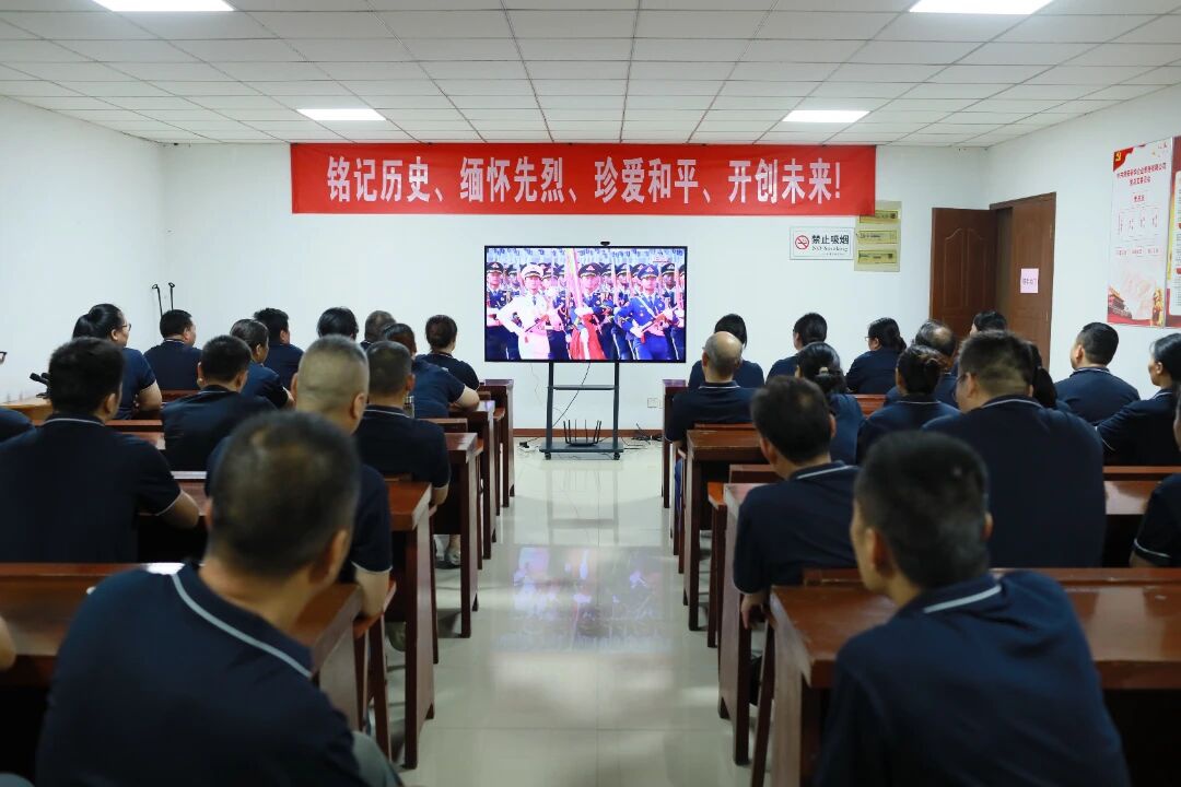红龙扑克 - 专业在线扑克赛事运营商
