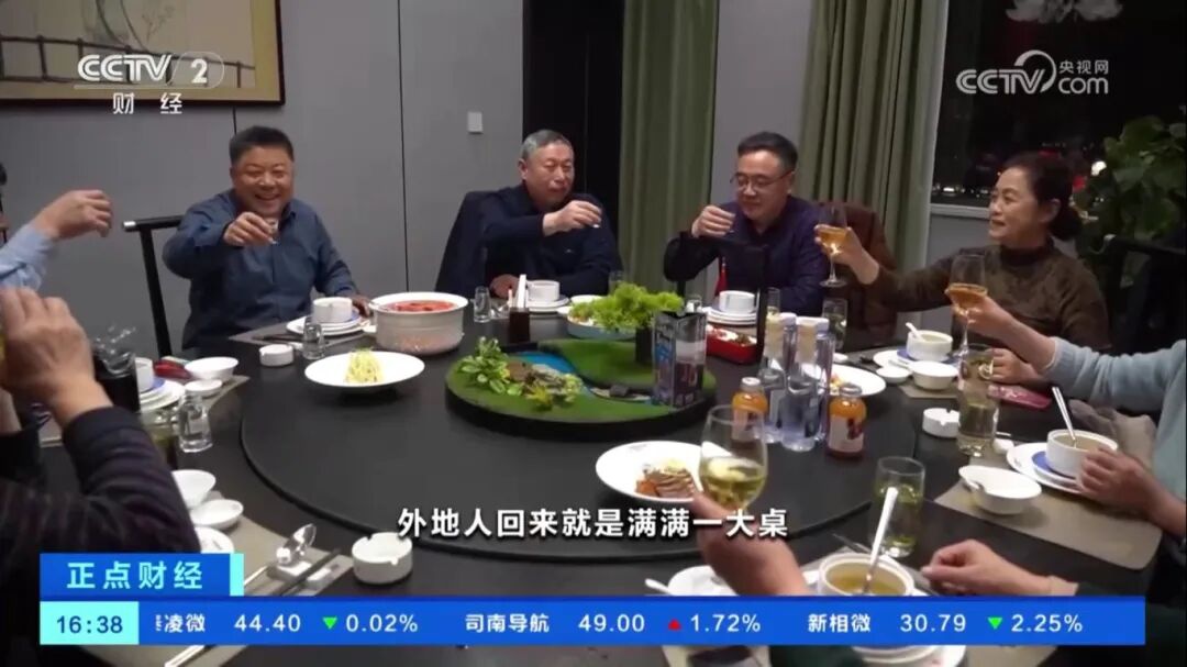 红龙扑克 - 专业在线扑克赛事运营商