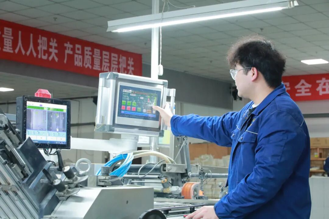 261050576846 红龙扑克 - 专业在线扑克赛事运营商