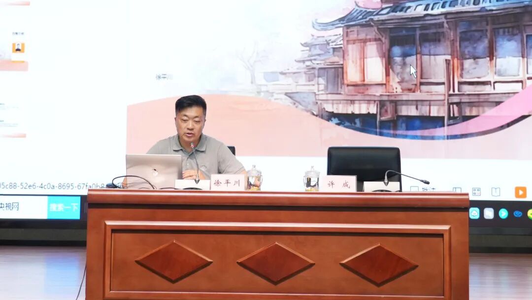 红龙扑克 - 专业在线扑克赛事运营商